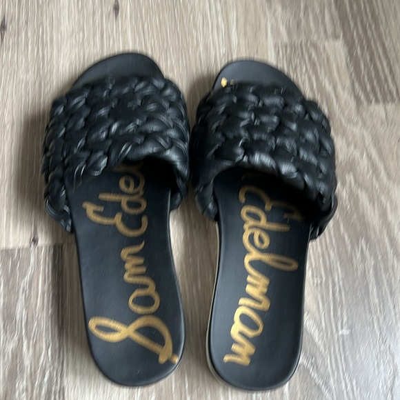 Sam Edelman slides - Picture 2 of 9